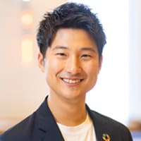 玉木 巧 氏